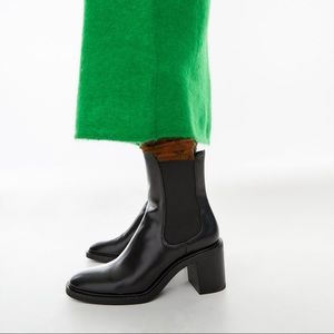 Zara Wide Heeled Ankle Boot Black Sz 6